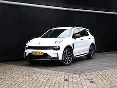 Lynk & Co 01 - 1.5 | NIEUW MODEL | CAMERA | STOELVERW. | NAVI |