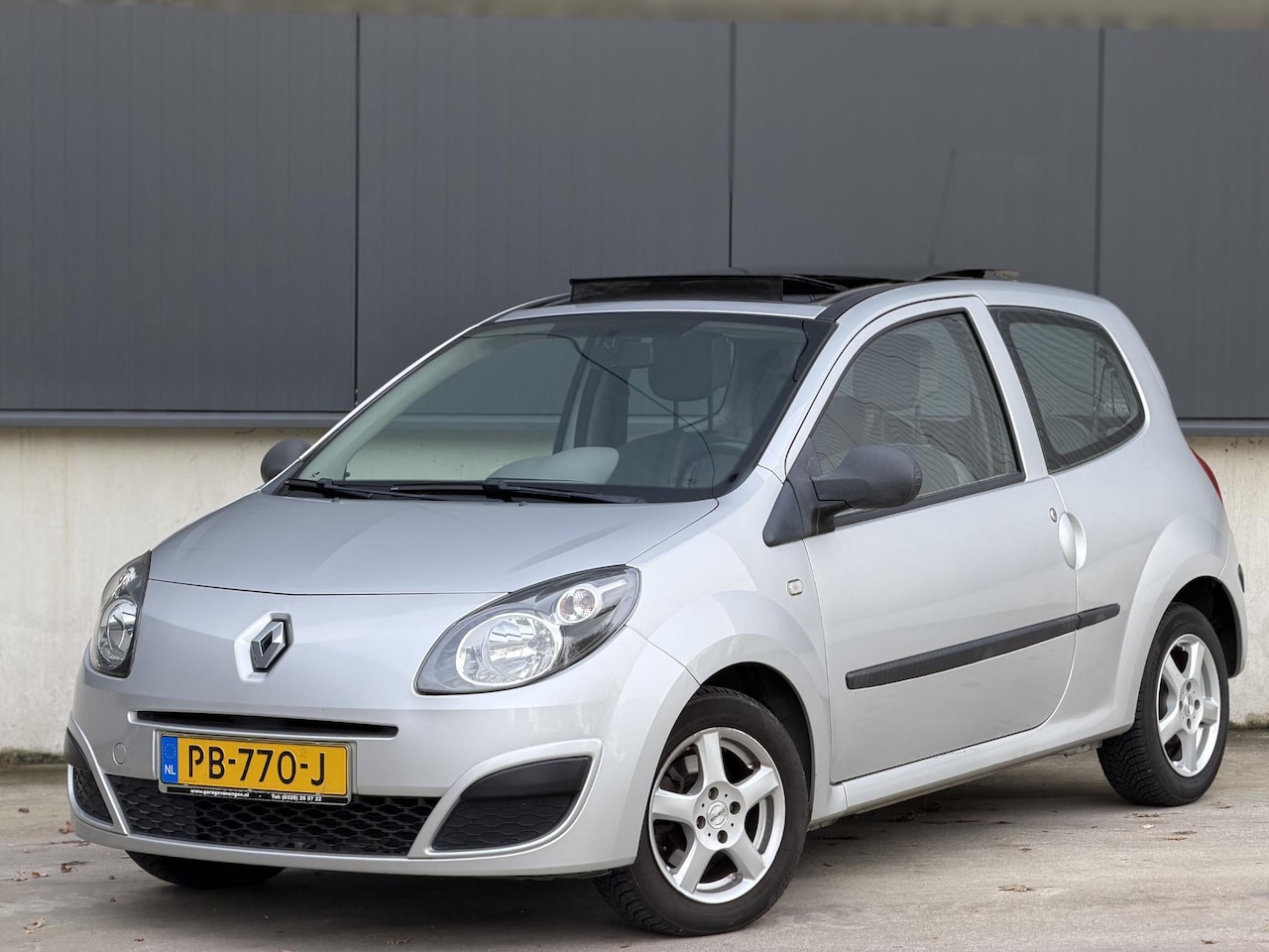 Renault Twingo - 1.2 Dynamique *Panoramadak* l Airco l Elec.ramen - AutoWereld.nl