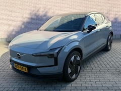 Volvo EX30 - Single Motor Extended Range Plus 69 kWh | Trekhaak | Warmtepomp | Two-Tone | All-Seasons |