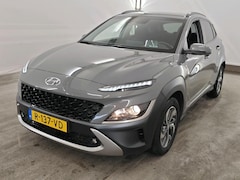 Hyundai Kona - 1.6 GDI HEV FASHION I AUTOMAAT I APPLE CARPLAY I P-CAMERA I ALL-SEASON BANDEN