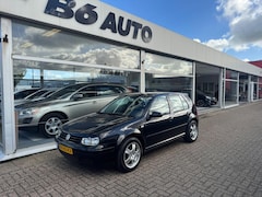 Volkswagen Golf - 2.0 Trendline | 1e eigenaar | Cruise control | Distributie bij 93.000 KM VV | Trekhaak | E