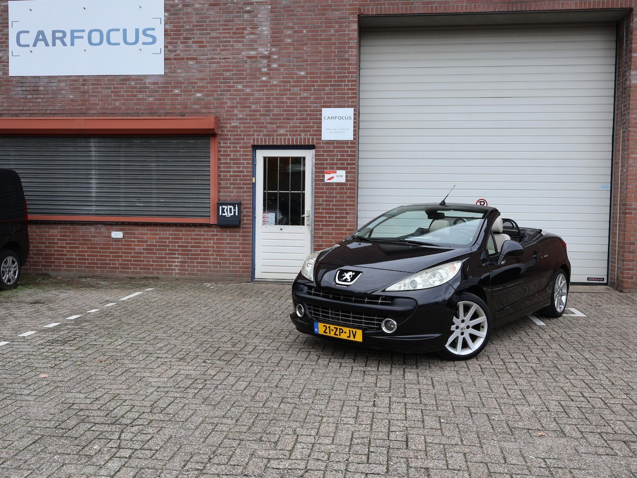 Peugeot 207 CC - 1.6-16V T Sport NAP 3e eigenaar Cruise Leder Airco 07-27 APK - AutoWereld.nl