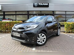 Toyota Aygo X - 1.0 VVT-i MT First | Rijklaar | Stoelverw. | Clima | Apple/Android | Adap.cruise | Camera