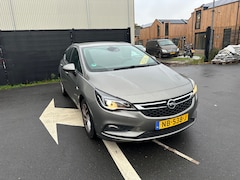 Opel Astra - 1.0 Innovation