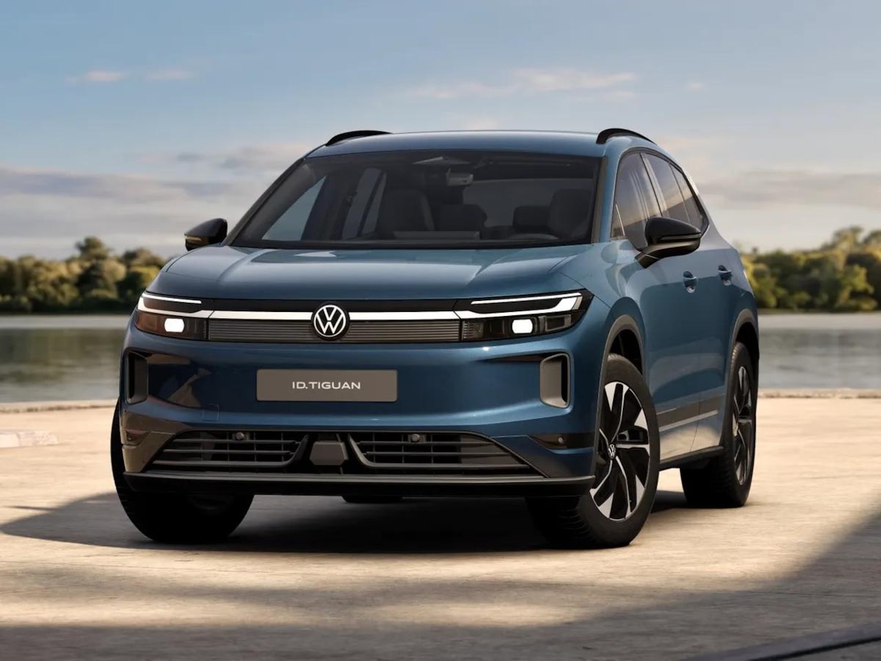 Volkswagen Tiguan - ID. (1) Life 77 kWh accu 210 kW / 286 PK SUV Elektrische a Achteruitrijcamera | Stoelverwa - AutoWereld.nl