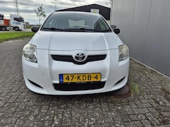 Toyota Auris - 1.6 Comfort. Airco Cruise Trekhaak