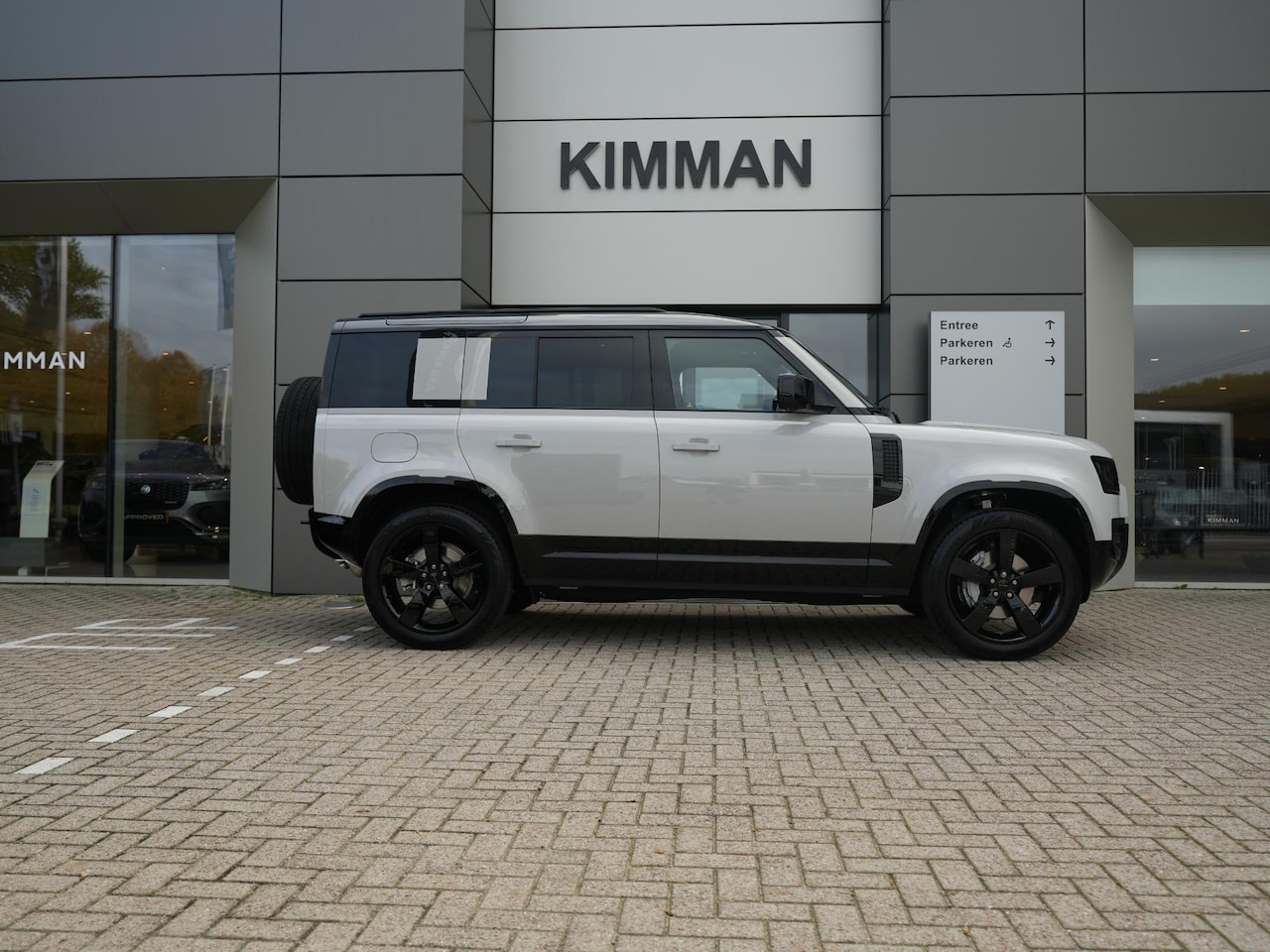 Land Rover Defender 110 - P300e X-Dynamic SE | Towing Pack | Cold Climate Pack | Black Pack | - AutoWereld.nl
