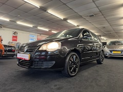 Volkswagen Polo - 1.4-16V Comfortline. Cruise control, airco, BT, trekhaak en meer