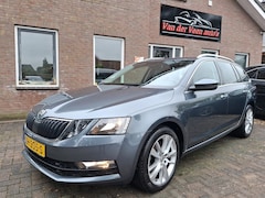 Skoda Octavia Combi - 1.0 TSI Greentech Clever Edition. Dealer onderhouden. O.a. stoelverwarming, carplay, pdc,