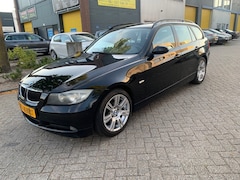 BMW 3-serie Touring - 320i Business Line Nederlandse auto youngtimer , netjes onderhouden
