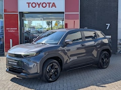 Toyota Urban Cruiser - Dynamic 61 kWh NIEUW DIRECT LEVERBAAR