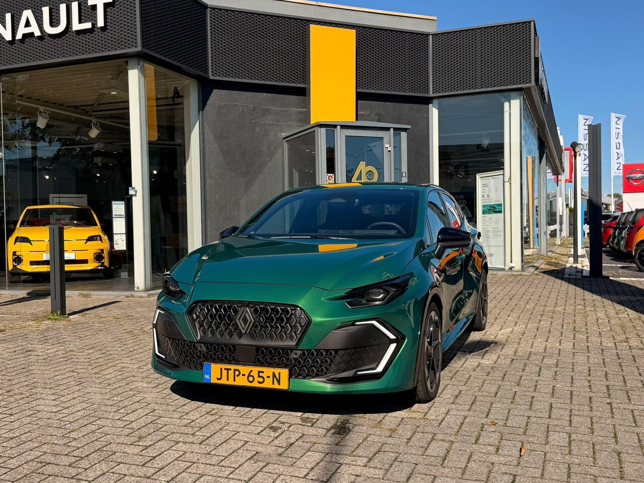 Renault Clio - 1.8 Hybrid 160 techno | Pack Première | DEMOVOORDEEL | - AutoWereld.nl