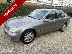 Mercedes-Benz C-klasse - 240 Avantgarde