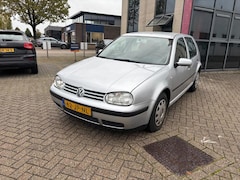 Volkswagen Golf - 1.4-16V