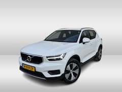 Volvo XC40 - 1.5 T5 Twin Engine Momentum Pro Adaptive Cruise | Pilot Assist
