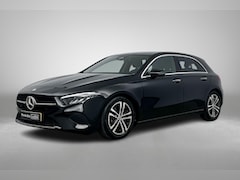 Mercedes-Benz A-klasse - A 180 Automaat Star Edition Luxury Line | Parkeerpakket met camera | Licht- en zicht pakke