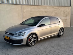 Volkswagen Golf - 2.0 TDI GTD 2016 DSG 184 PK EURO6 PANO+NAVI+XENON+CRUISE ENZOVOORTS