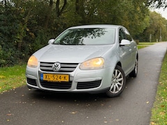 Volkswagen Jetta - 1.6 TDI Comfortline | Cruise control + Navi Nu € 2.500,