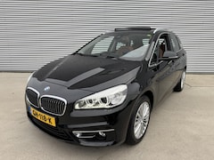 BMW 2-serie Active Tourer - 220i Luxury Trekhaak | Trekgewicht 1500KG | Nette auto