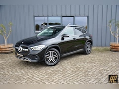 Mercedes-Benz GLA-Klasse - 180 Business Line 136pk Aut. * Leer * Navi * Carplay/Android * Cruise * Stoelverwarming *