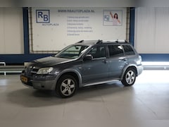Mitsubishi Outlander - 2.4 Instyle 4WD AUTOMAAT/ PANO/ TREKHAAK