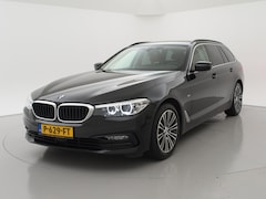 BMW 5-serie Touring - 530i H.E. SPORT-LINE 252 PK AUT8. + LEDER EXCLUSIVE / ADAPTIVE CRUISE / CARPLAY