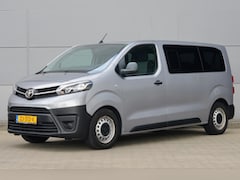 Toyota ProAce Shuttle - 1.5 D-4D Navigator Medium