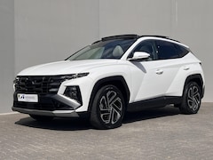 Hyundai Tucson - 1.6 T-GDI PHEV Premium Sky 4WD / Accu SoH 100 % / Panorama schuifdak / Wit leder / HUD / C