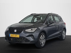 SEAT Arona - 1.0 TSI Style Business Connect Automaat Trekhaak Stoelverwarming Virtual LED
