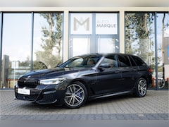 BMW 5-serie Touring - 530e xDrive Aut. High Executive | M Sportpakket | Harman Kardon | Head-Up Display | Achter