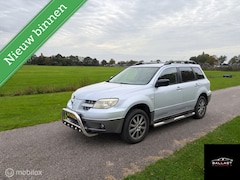 Mitsubishi Outlander - 2.0 Invite plus