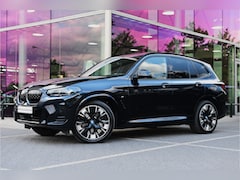 BMW iX3 - High Executive / Panoramadak / Trekhaak / Comfort Access / Sportstoelen / Head-Up / Harman