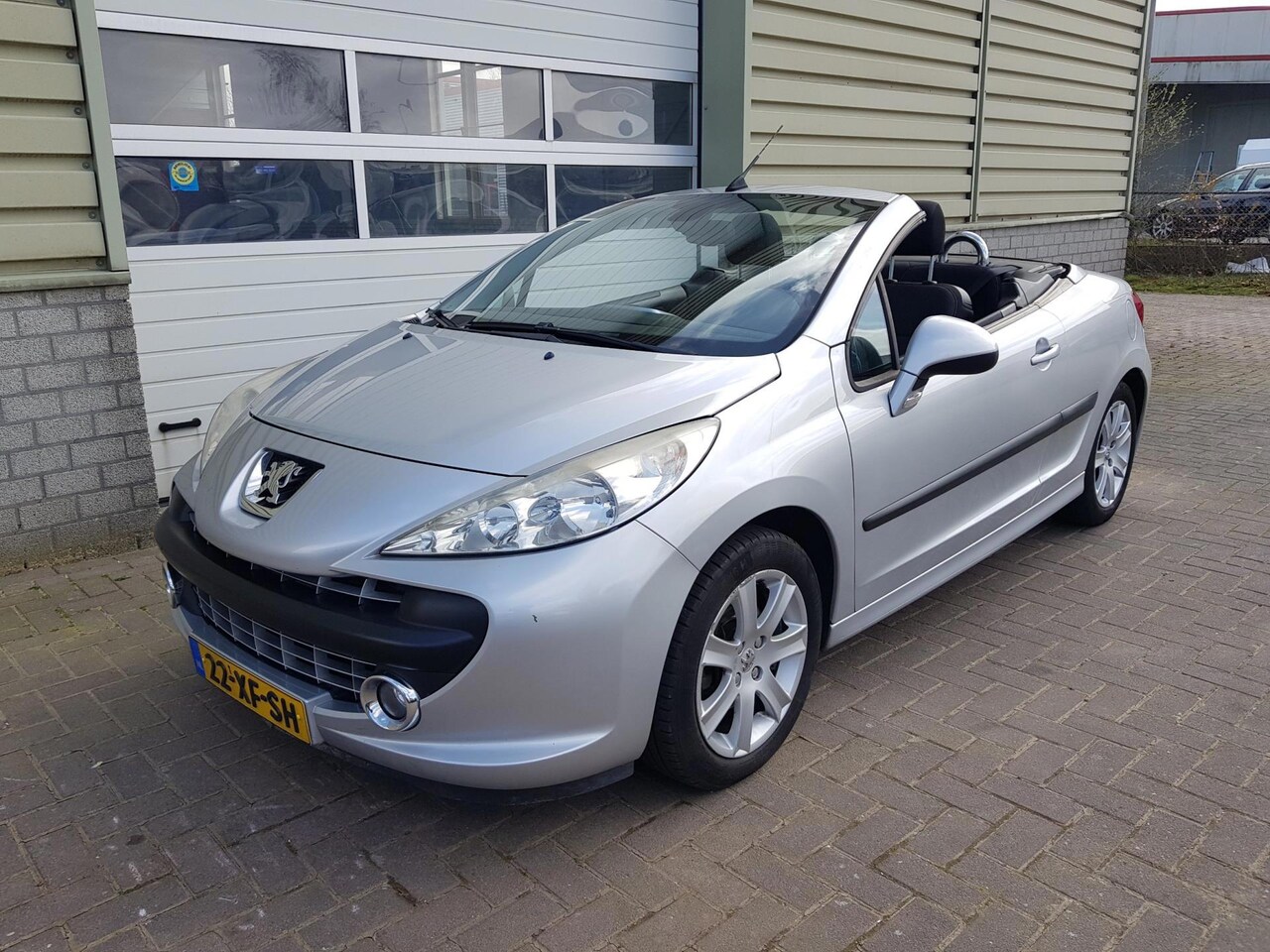 Peugeot 207 CC - 1.6 VTi Première Clima! Bj:2007 NAP! - AutoWereld.nl