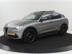 Alfa Romeo Stelvio - 2.0 T AWD First Edition | Panoramadak | Adaptive cruise | Leder | Stoel & stuurverwarming