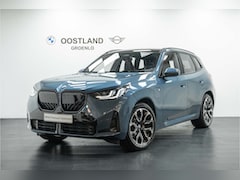 BMW X3 - 30e xDrive M Sport Automaat / Panoramadak / Trekhaak / Adaptieve LED / Achteruitrijcamera