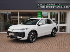 Volkswagen T-Roc - 1.5 eTsi R-Line First Edition | Trekhaak | Matrix | Camera