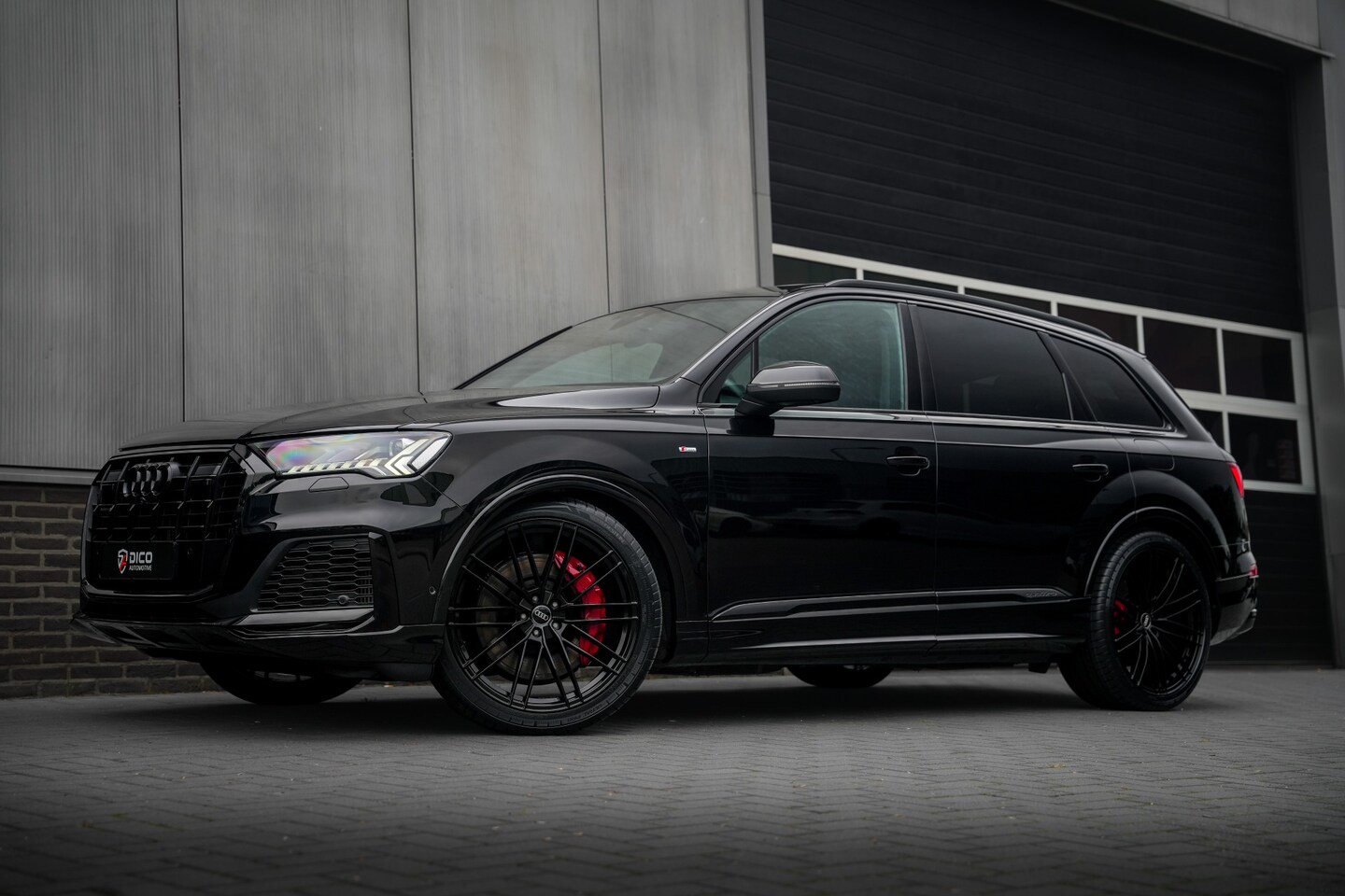 Audi Q7 - 60 TFSI e 462 pk Quattro Pro Line S Competition /Pano-Dak /Luchtvering /B&O-3D /360-Camera - AutoWereld.nl