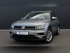 Volkswagen Tiguan - 1.4 TSI Comfortline Business l Panoramadak Elektr. l Stoelverwarming l Luxe bekleding l Na
