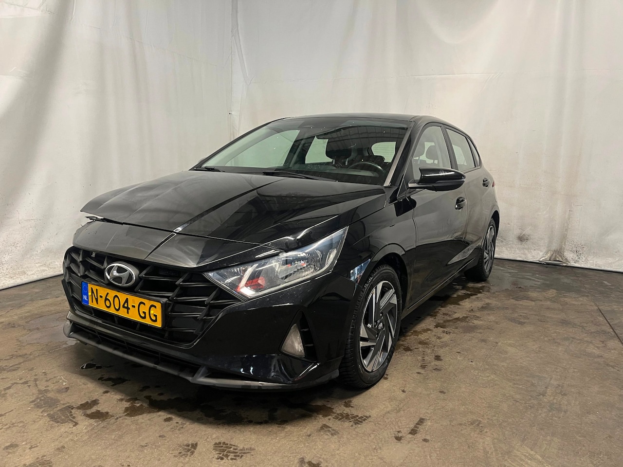 Hyundai i20 - 1.2 MPI Comfort - Schade - AutoWereld.nl