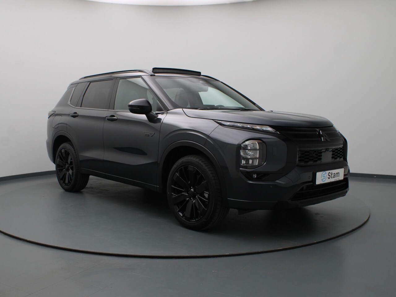 Mitsubishi Outlander - 2.4 PHEV Black Edition Full option! Nieuwe auto! - AutoWereld.nl