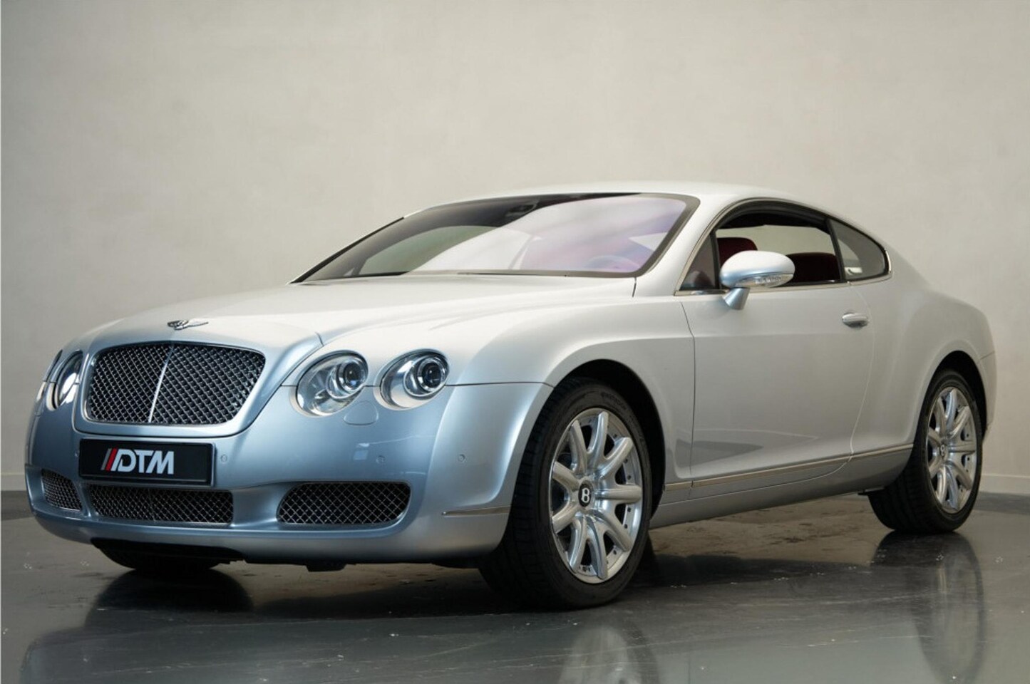 Bentley Continental GT - 6.0 W12 | Youngtimer | Origineel NL | Superstaat - AutoWereld.nl