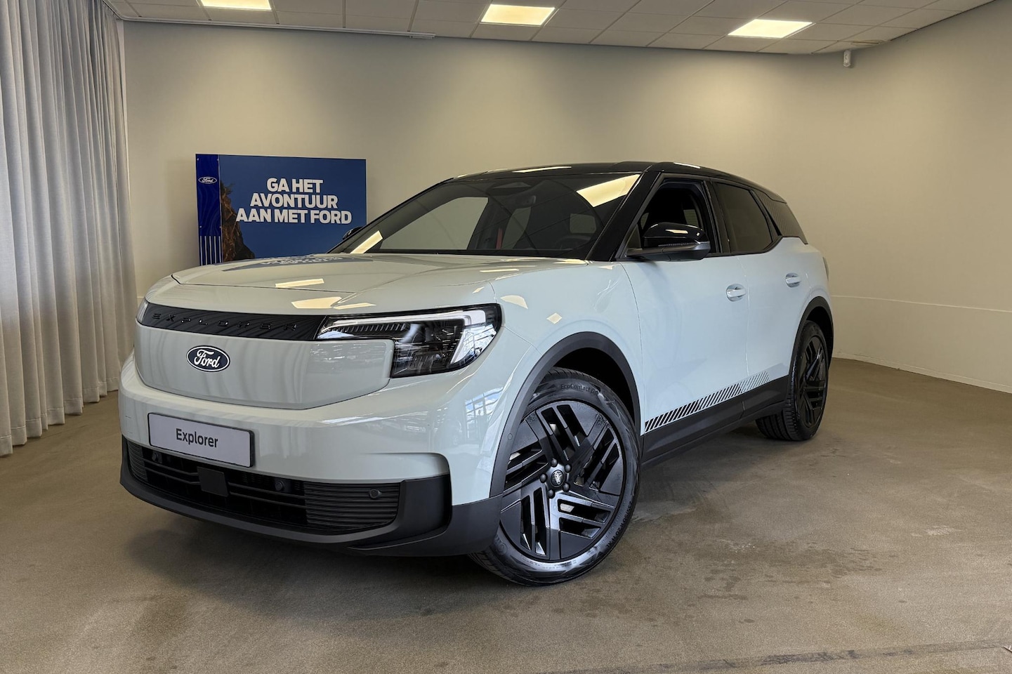 Ford Explorer - Collection Extended Range RWD 79 kWh Unieke Uitvoering | Dit jaat nog leverbaar! - AutoWereld.nl