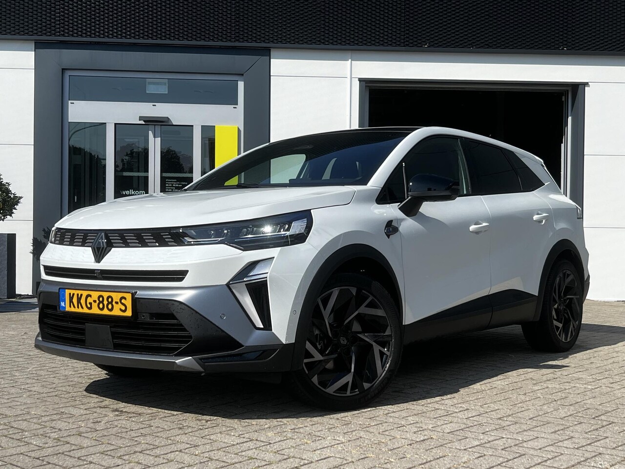 Renault Symbioz - 1.8 E-Tech full hybrid 160 Esprit Alpine | DEMO | Pack Llight & Sound | Pack Driving & Com - AutoWereld.nl