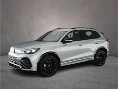 Volkswagen Tiguan - R-Line Edition 1.5 TSI eHybrid 272pk DSG Automaat Trekhaak, Black Style, Navigatie, Adapti
