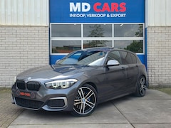 BMW 1-serie - M140i xDrive High Executive SCHUIFDAK/MEMORY STOELEN/HARMAN KARDON
