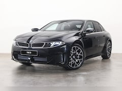 BMW i3 - 50 xDrive M Sport / Panoramadak / Trekhaak / Parking Assistant Professional / 3D Head-Up /