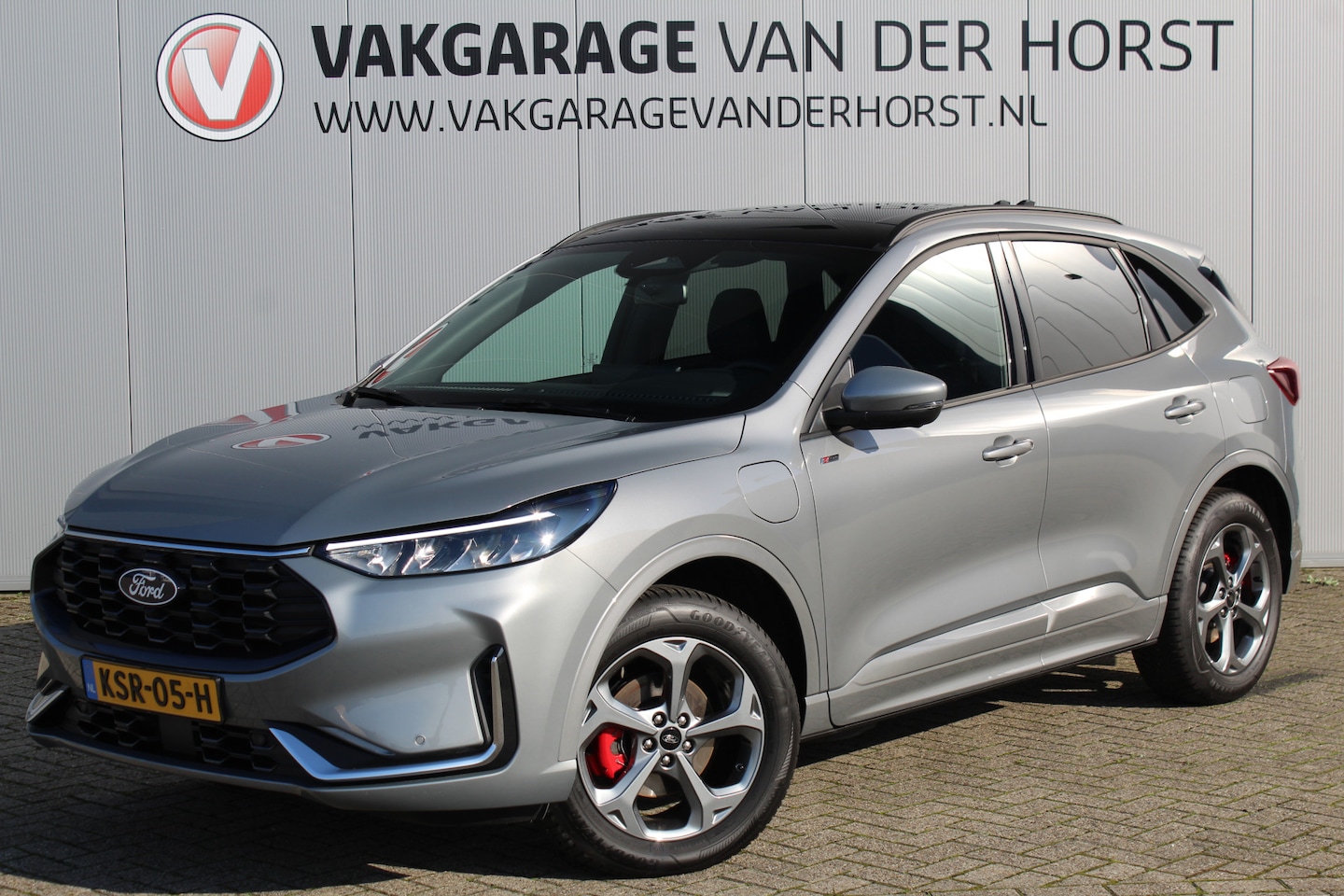 Ford Kuga - 2.5-243pk PHEV ST-Line X. Febr. 2026, slechts 14.000km ! Autm. airco dual, elektr. panodak - AutoWereld.nl