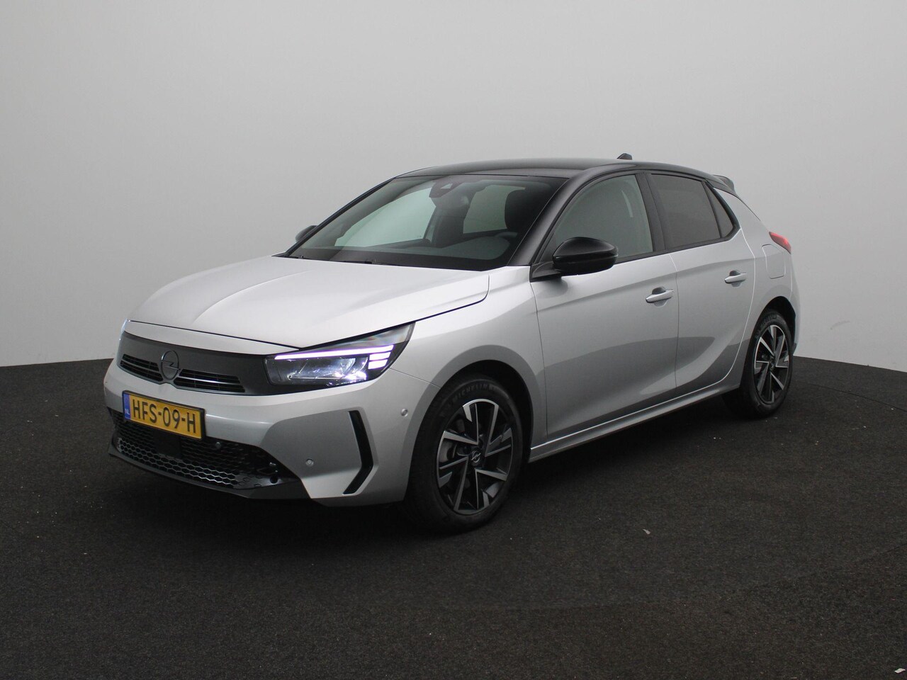 Opel Corsa - 1.2 Turbo Hybrid GS | Apple Carplay/Android Auto | Cruise Control | Achteruitrijcamera | P - AutoWereld.nl