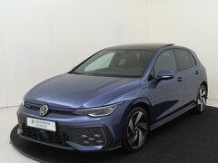 Volkswagen Golf - 1.5 eHybrid GTE | SoH 100% | Panoramadak | Head-up Display | 360 camera | Adaptieve dempin