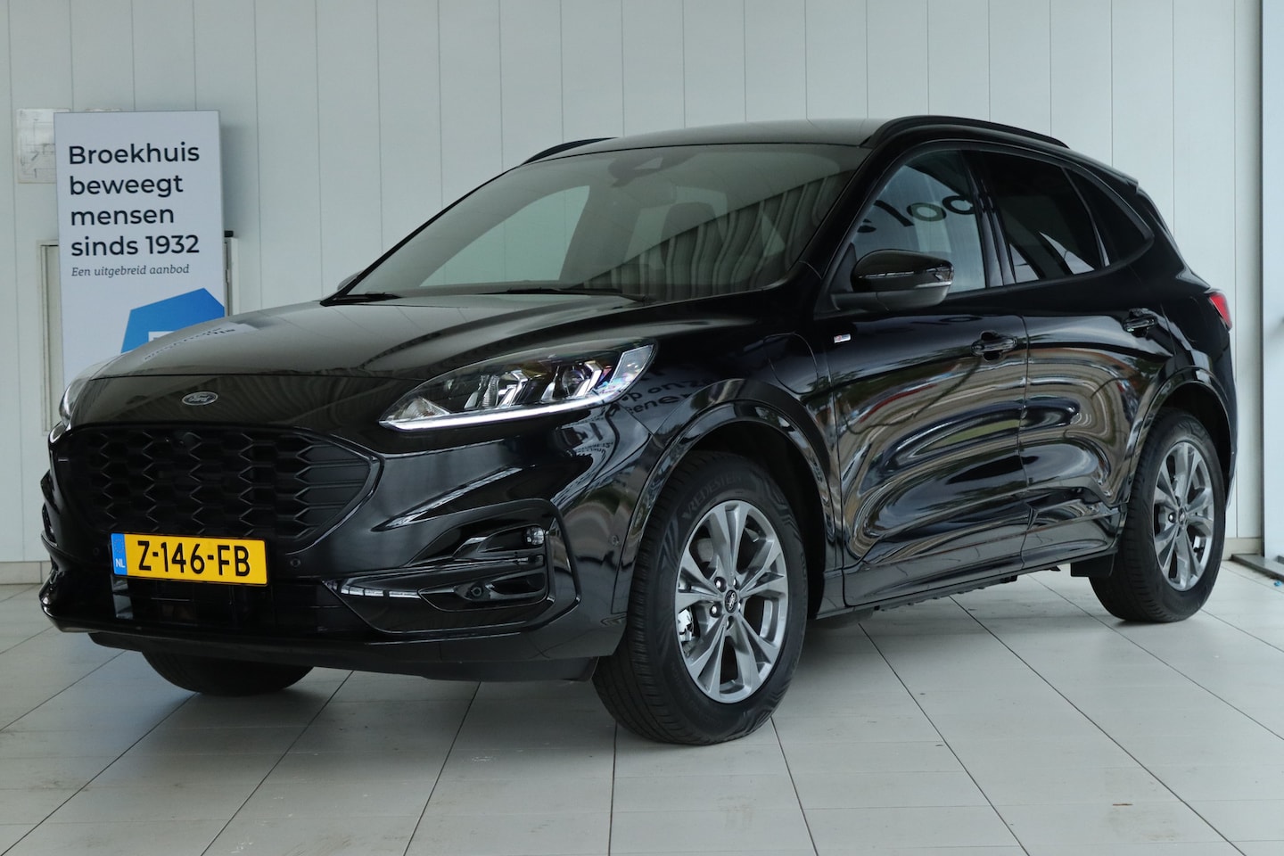 Ford Kuga - 2.5 PHEV ST-Line | Achterbank verwarmd | Apple Carplay/Android Auto|telefoonintegratie pre - AutoWereld.nl